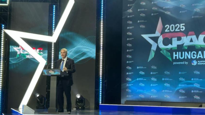 José Antonio Kast endurece discurso contra la migración ilegal en cumbre conservadora en Hungría