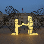 “LOVE”: el niño que llevamos dentro — El Memorial de la Infancia que Chile aún debe a los sobrevivientes del SENAME