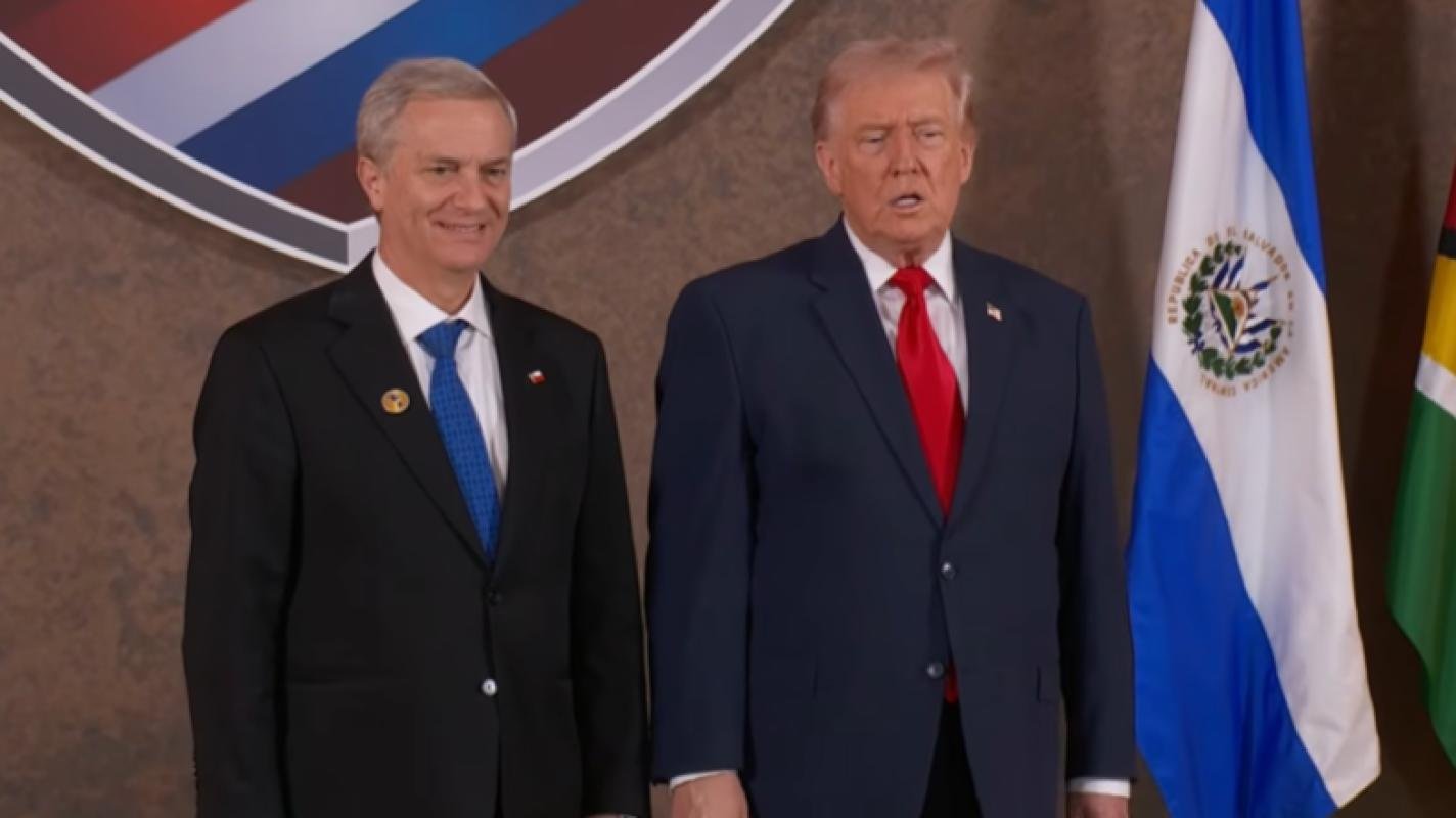 Donald Trump felicita a José Antonio Kast por triunfo presidencial en Chile y bromea sobre su apoyo