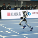 Un robot humanoide bate el récord de Usain Bolt en los 100 metros en los Juegos de Pekín