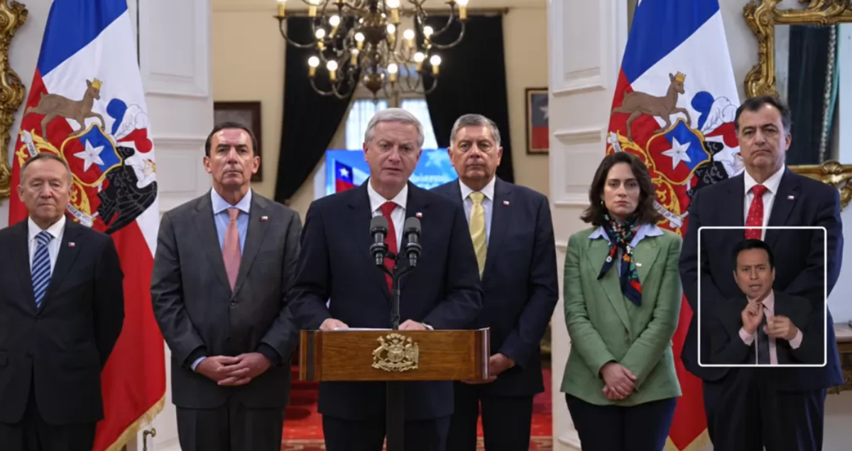 Kast asumió responsabilidad política por las rebajas de condena y reconoció el daño ocasionado a las víctimas.